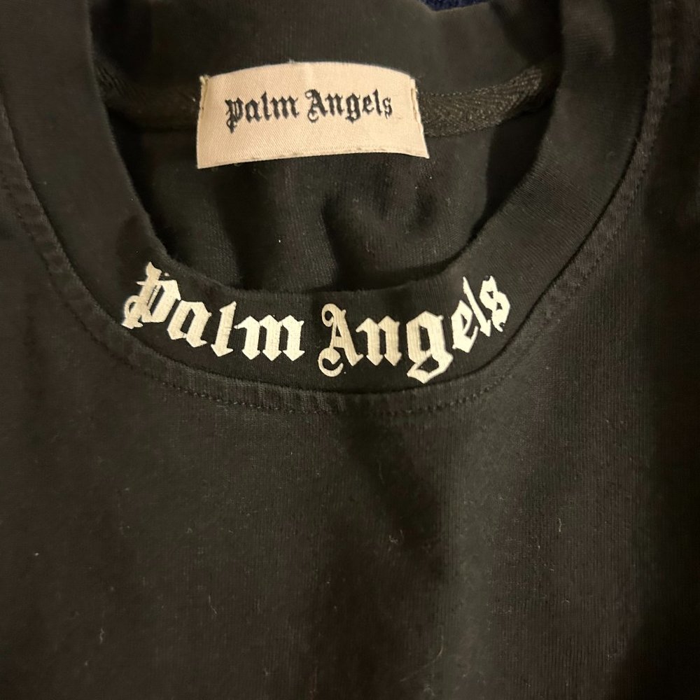 BEST POSHMARK SELLER